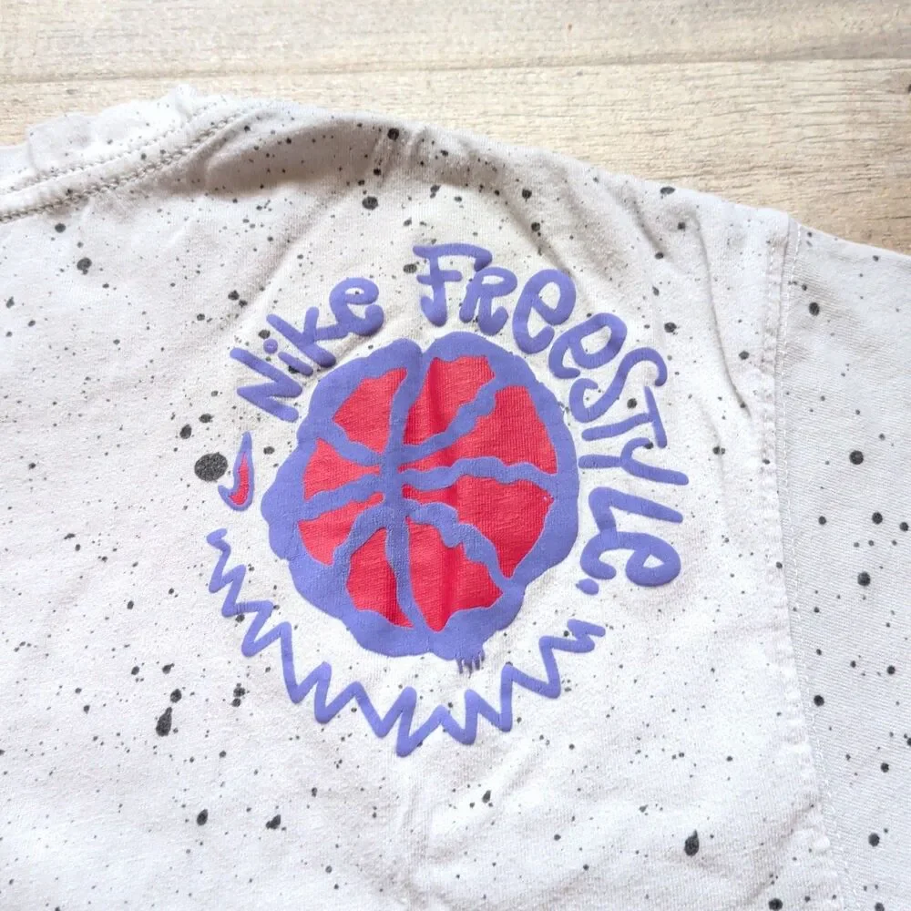 VTg Nike Freestyle Basketball T-Shirt Men Size Small S Gray Paint Splatter